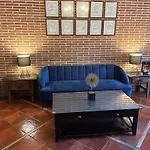 Arco San Vicente Hotel 2*
