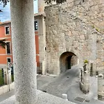 Hotel Arco San Vicente 2*