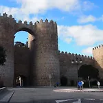 Arco San Vicente Ávila