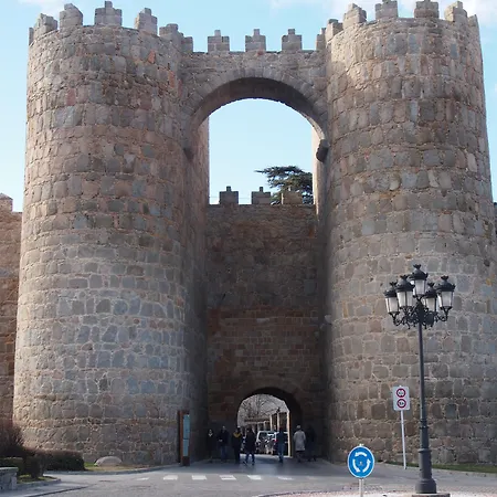 Arco San Vicente Szálloda
