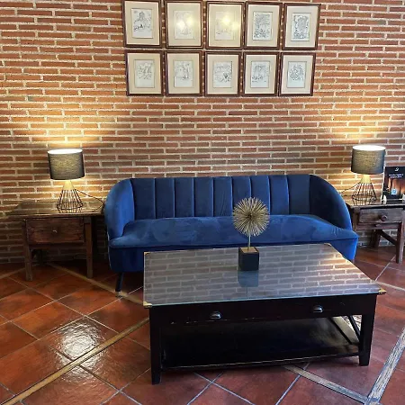 Arco San Vicente Szálloda 2*