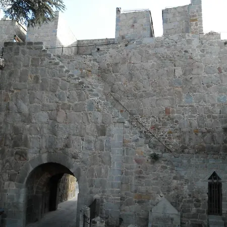 Szálloda Arco San Vicente