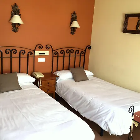 Arco San Vicente Otel 2*