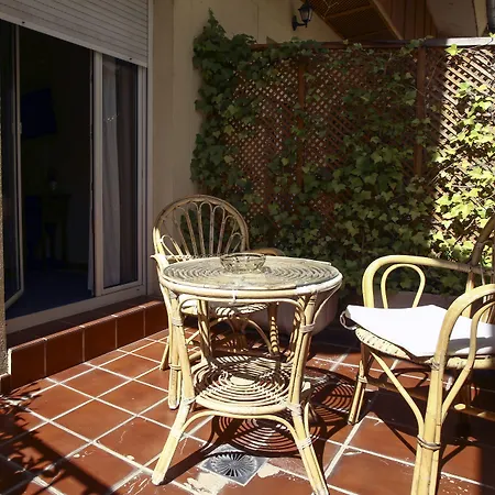 Arco San Vicente Hotel 2*