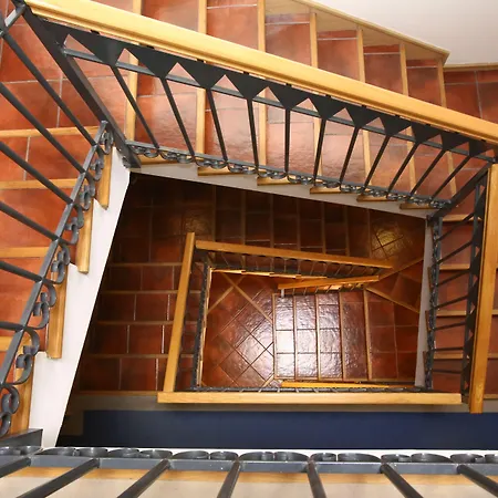 Arco San Vicente Hotel