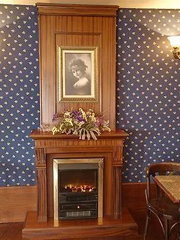 Arco San Vicente Otel