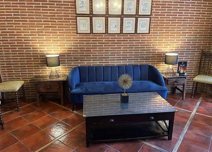 Arco San Vicente Hotel 2*