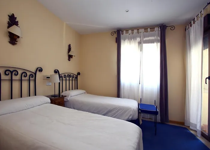 Arco San Vicente 2* Ávila