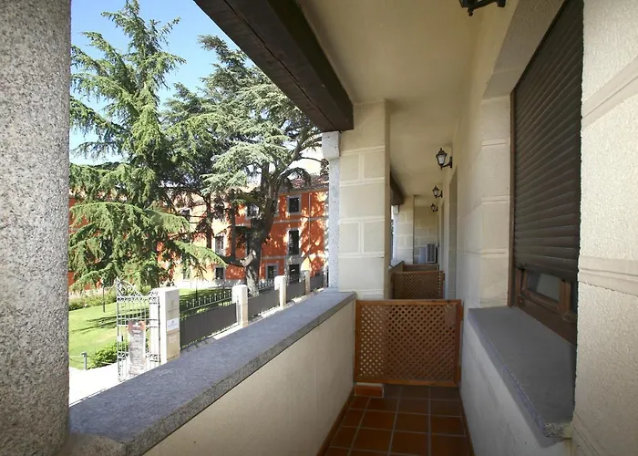 Arco San Vicente Hotel