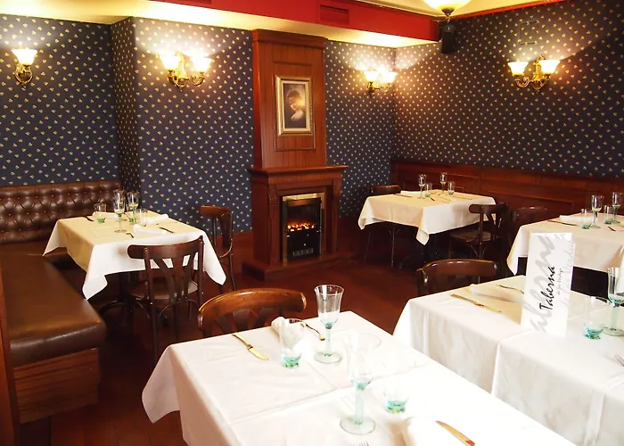 Arco San Vicente 호텔 2*