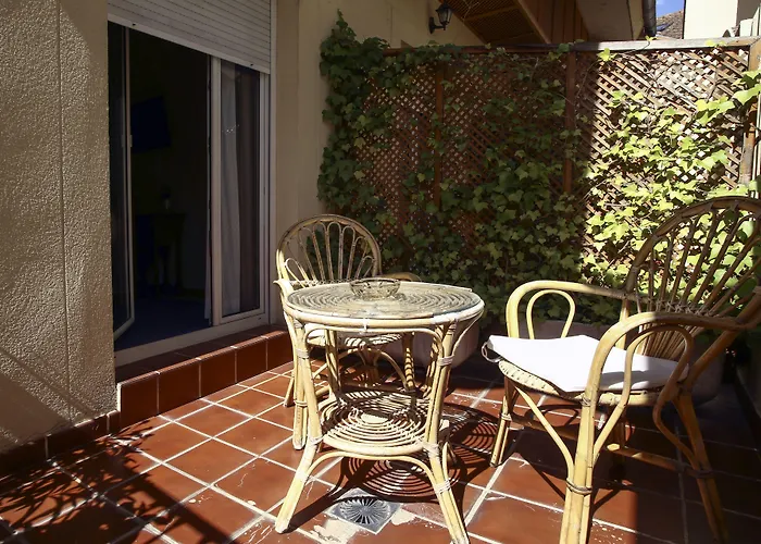 Arco San Vicente 호텔 2*