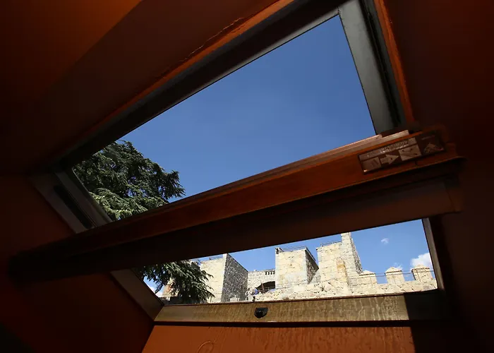 Hotel Arco San Vicente 2*