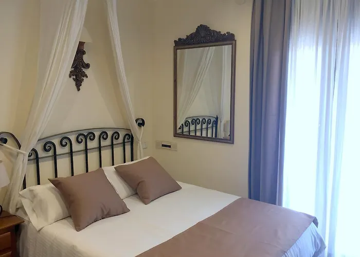 Arco San Vicente 2* Ávila