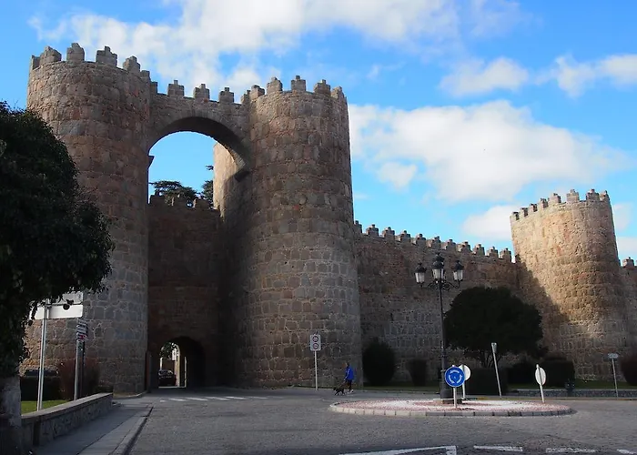 Arco San Vicente Ávila